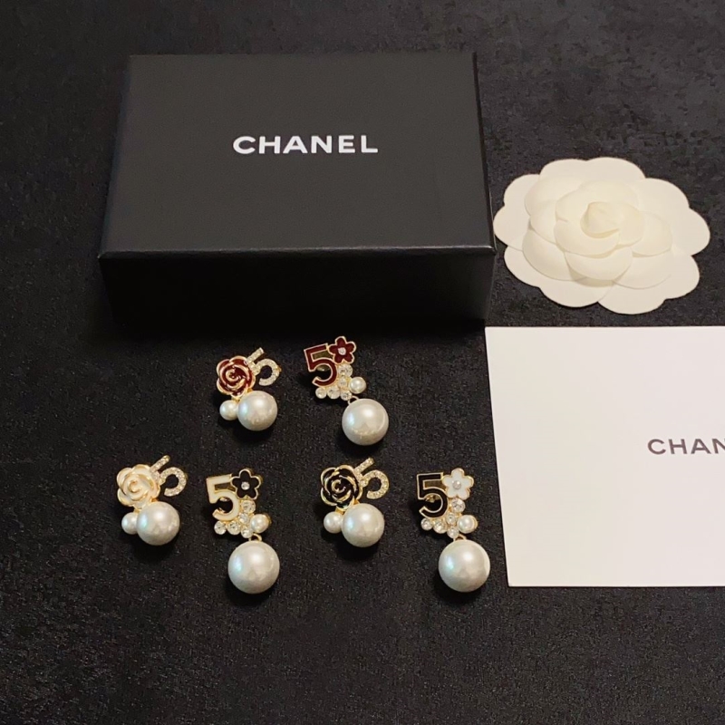 Ch**el earrings